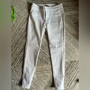 American Eagle White Jeans